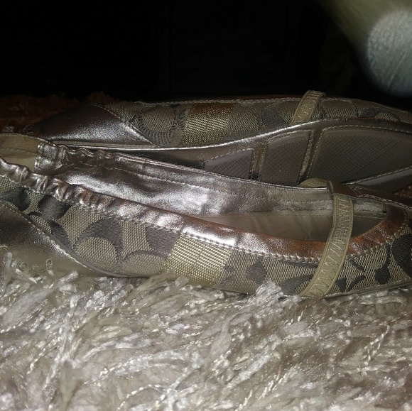 Silver Coach shoes - Picture 5 of 6